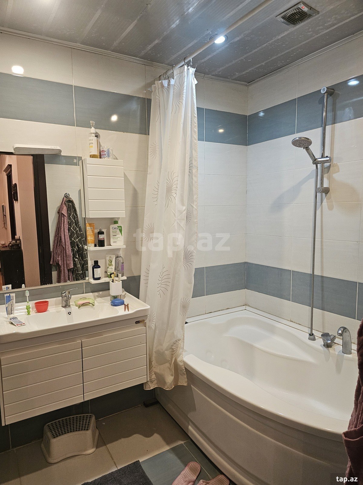 3-otaqlı yeni tikili, Şövkət Məmmədova küç., 115 m²