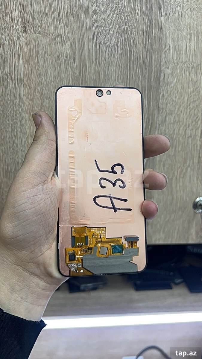 Samsung A35 ekranı (2)