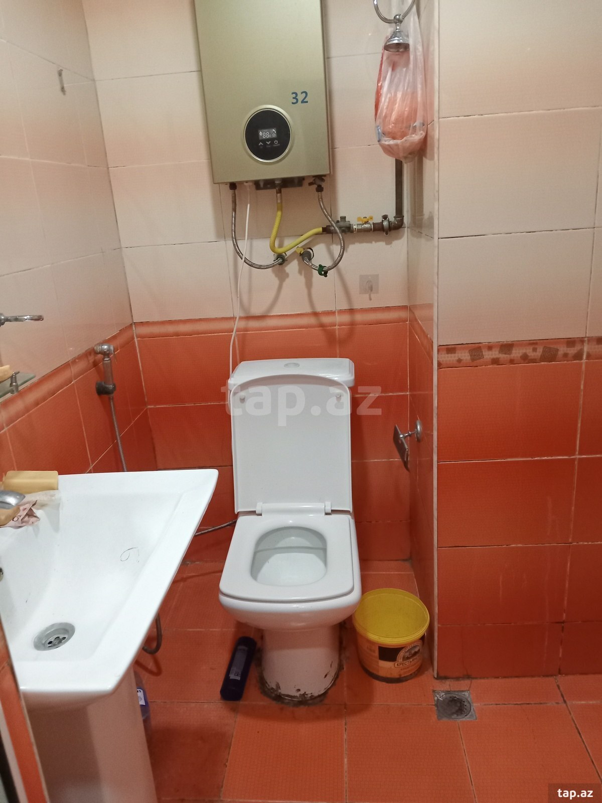 2-otaqlı mənzil kirayə verilir, M. Xiyabani küç. 20, 75 m² (9)