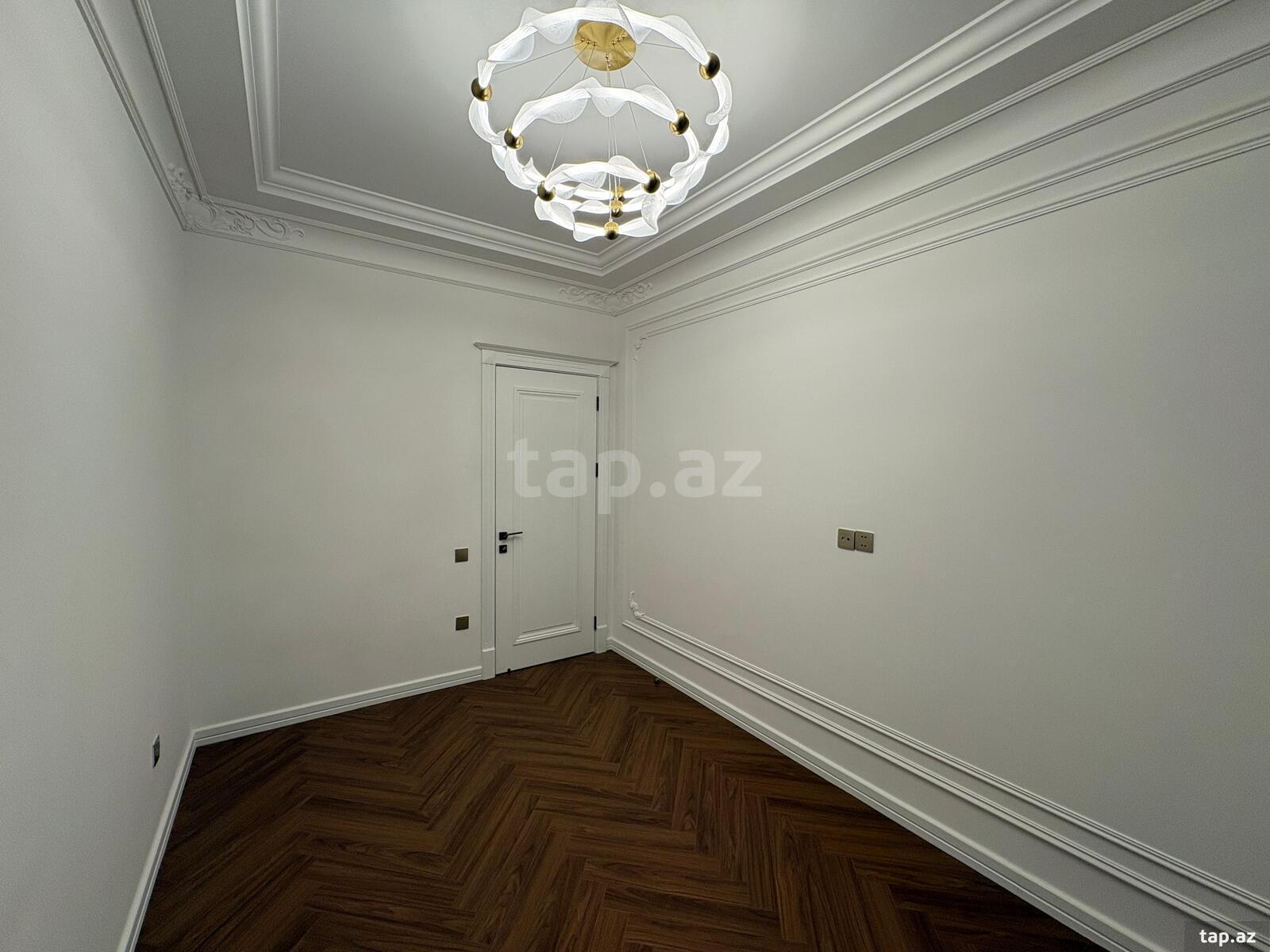 3-otaqlı yeni tikili, Ə.Dəmirçizadə küç., 118 m²