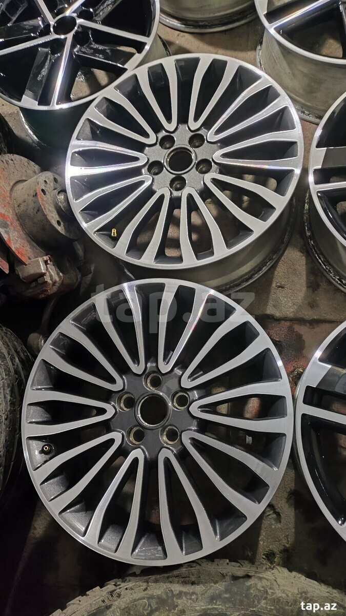 Ford Fusion diskləri R18 (9)