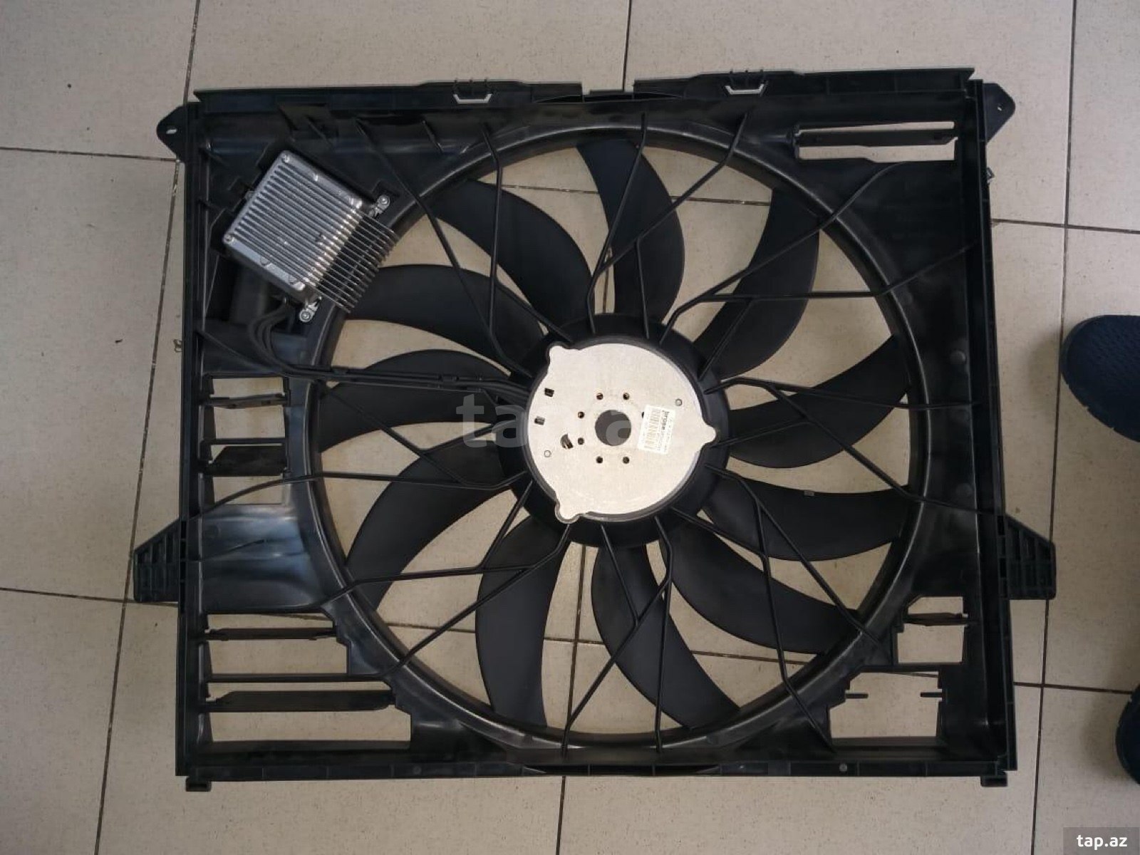 "Mercedes" üçün elektropər   (13)