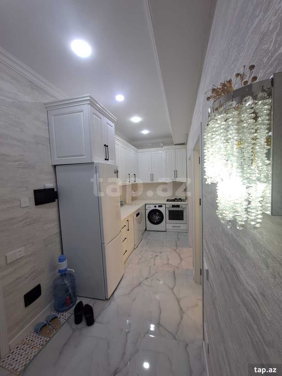 3-otaqlı yeni tikili, N.Tusi küç., 70 m²