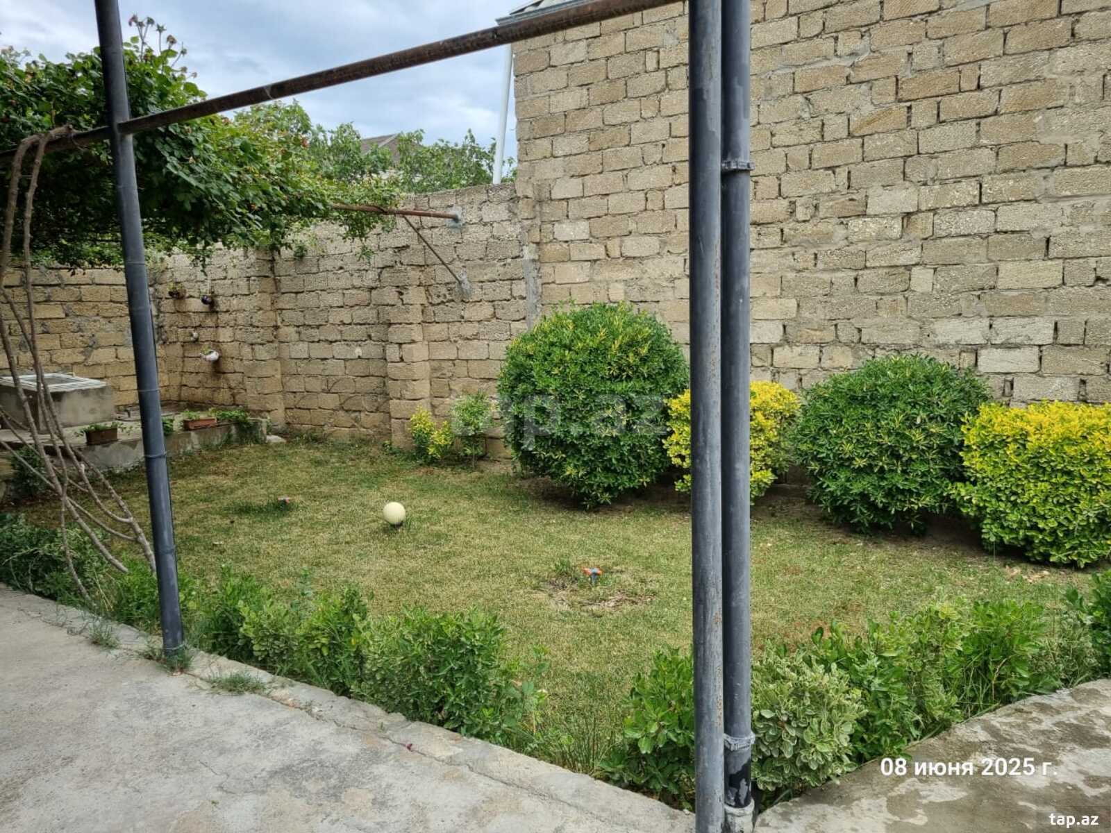 Həyət evi, Savalan yaşayış massivi (10)