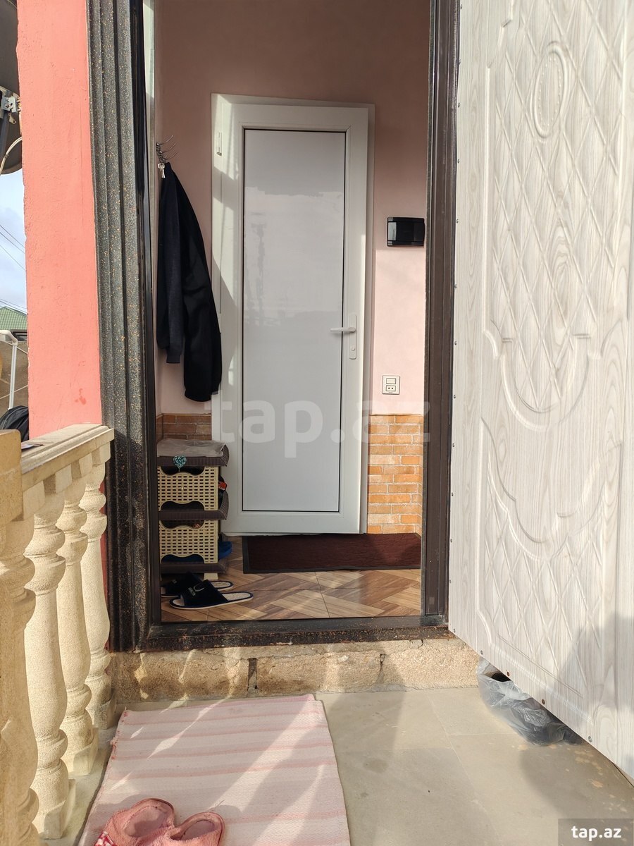 Həyət evi, Binə qəs. (11)