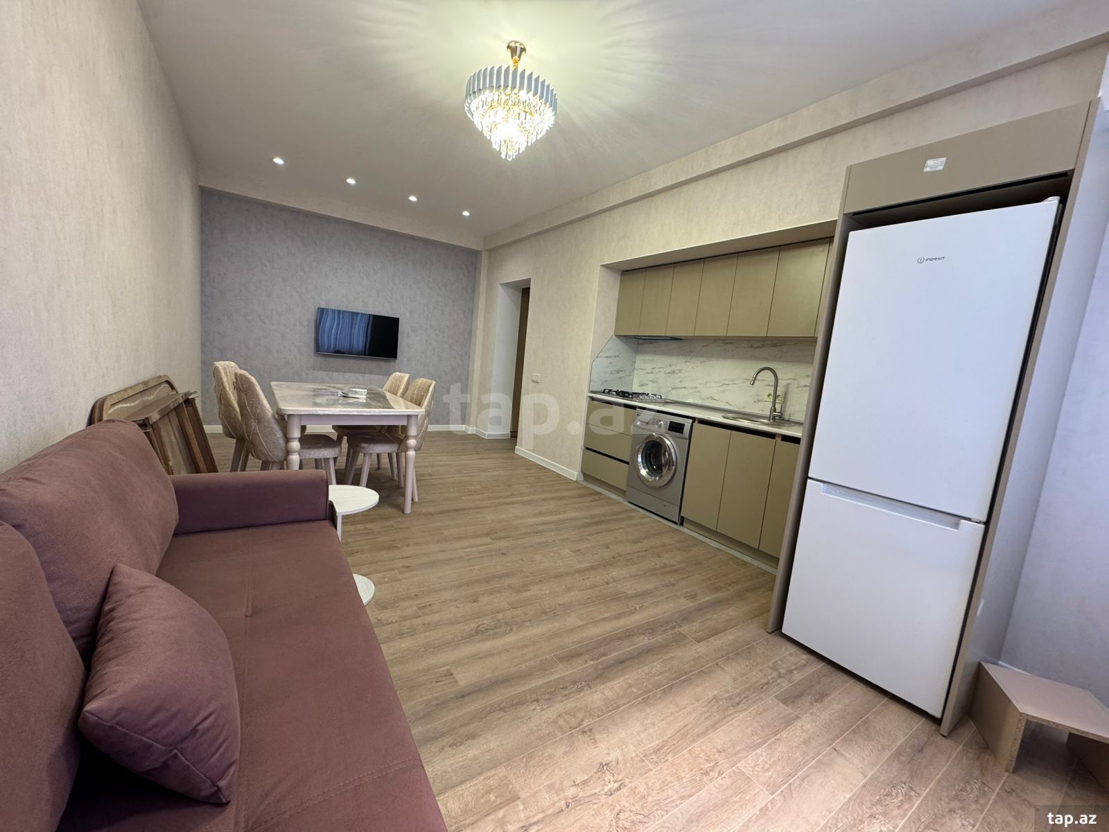 3-otaqlı yeni tikili kirayə verilir, Abbas Mirzə Şərifzadə k., 85 m²