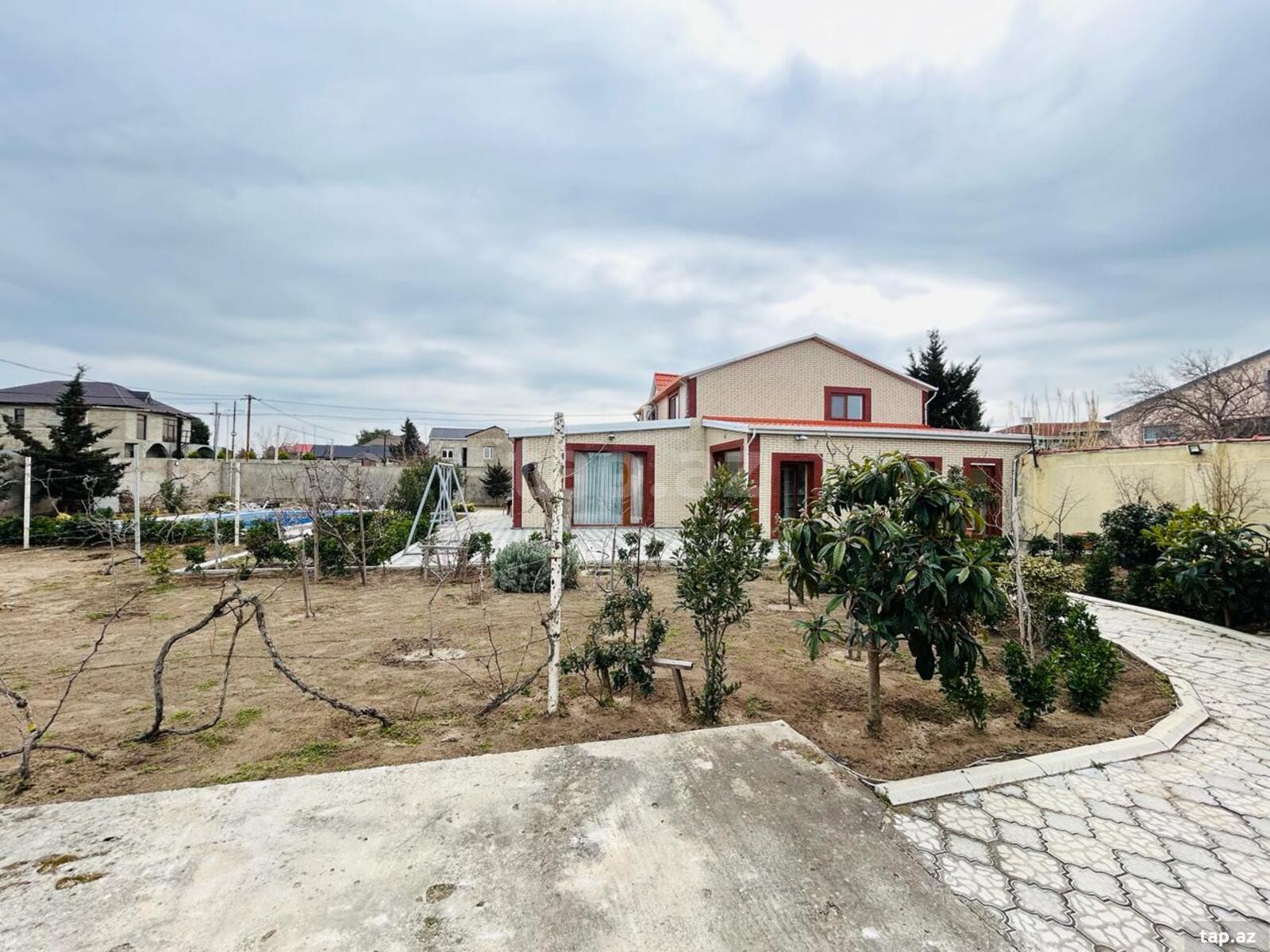 Bağ evi, Mərdəkan qəs.