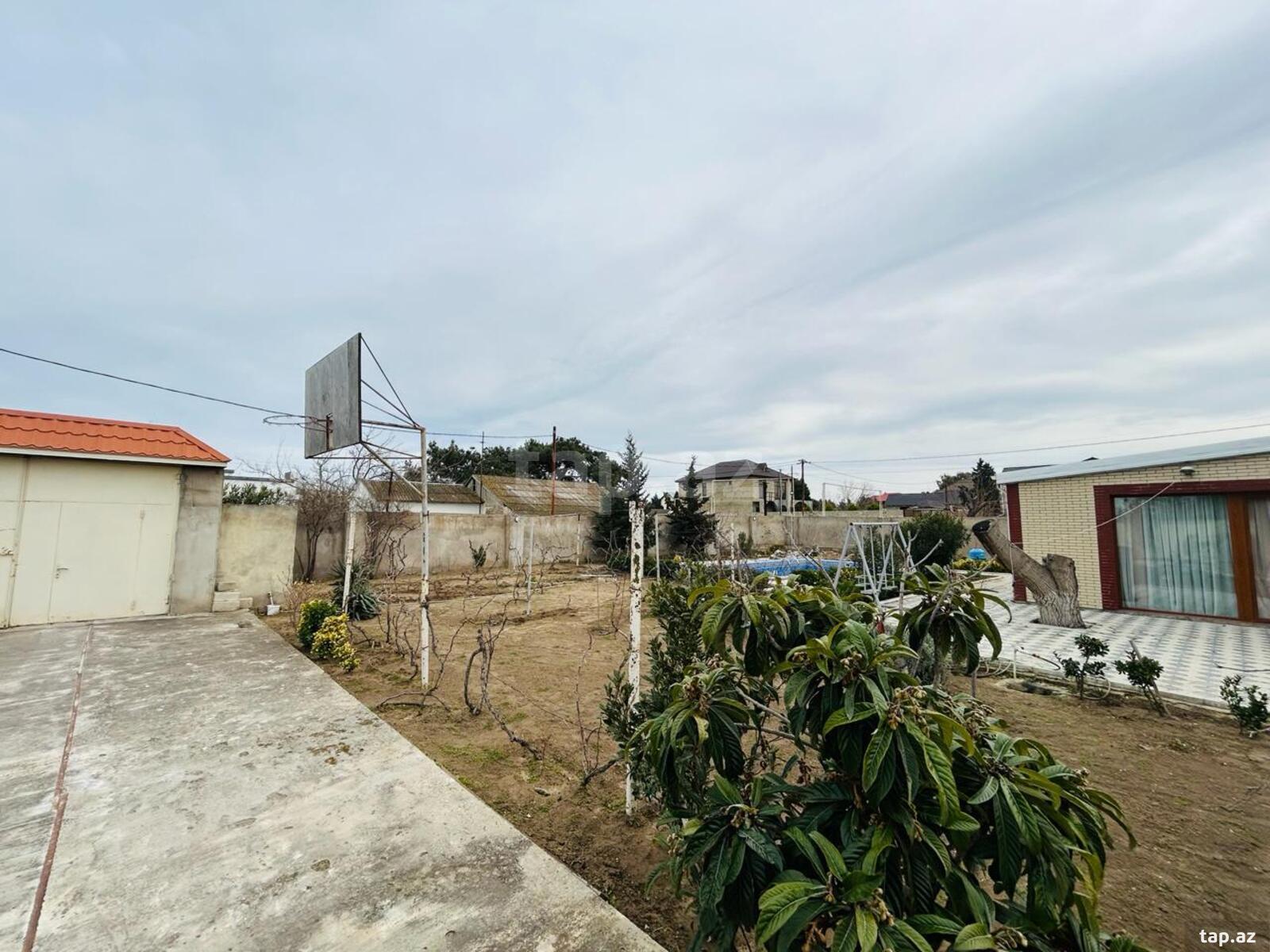 Bağ evi, Mərdəkan qəs. (21)