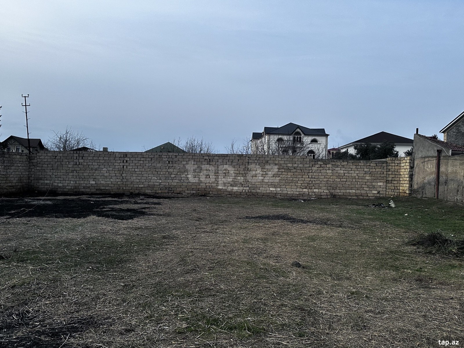 5 sot torpaq sahəsi, Novxanı qəs. (2)