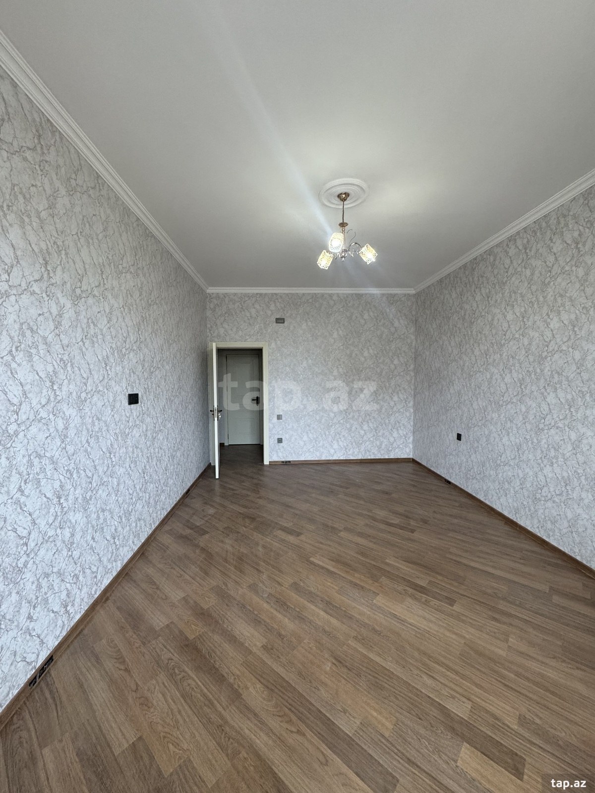 3-otaqlı yeni tikili kirayə verilir, Bayıl qəs., 125 m² (4)