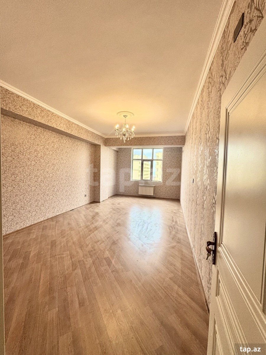 3-otaqlı yeni tikili kirayə verilir, Bayıl qəs., 125 m²