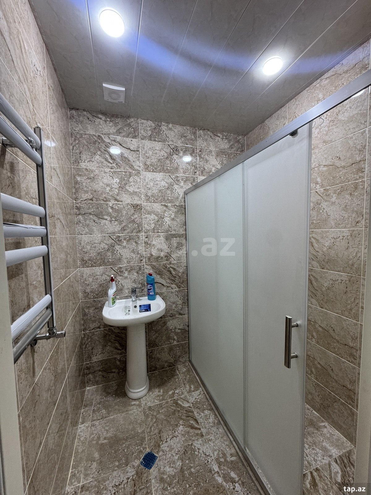 3-otaqlı yeni tikili kirayə verilir, Bayıl qəs., 125 m² (8)