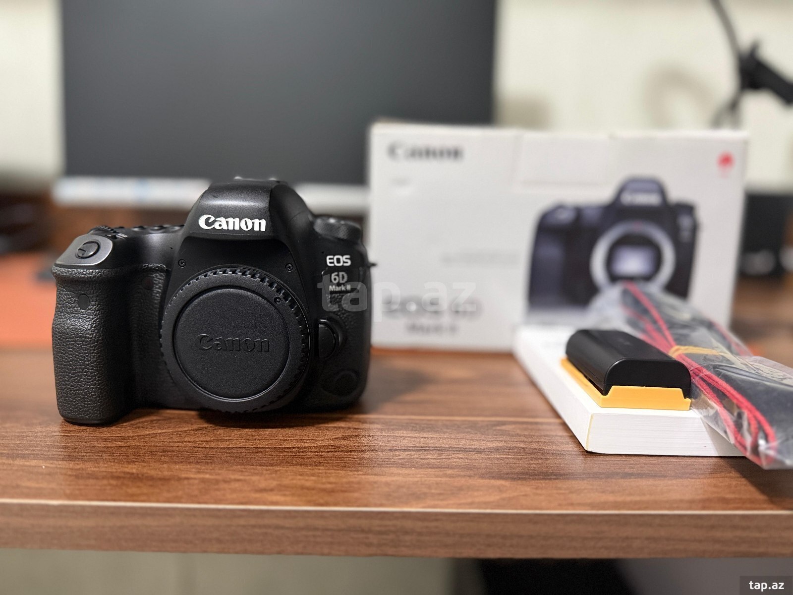 Fotoaparat Canon 6D Mark ll (12)