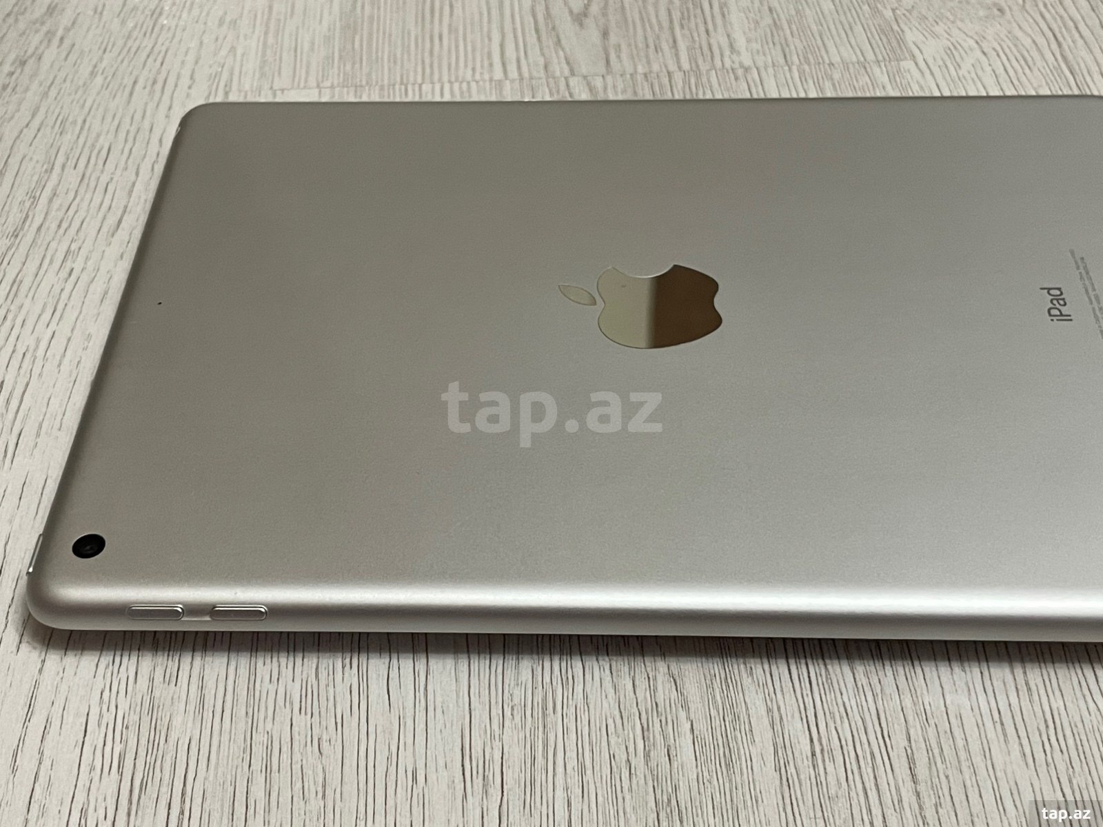 Apple iPad 6 (6)