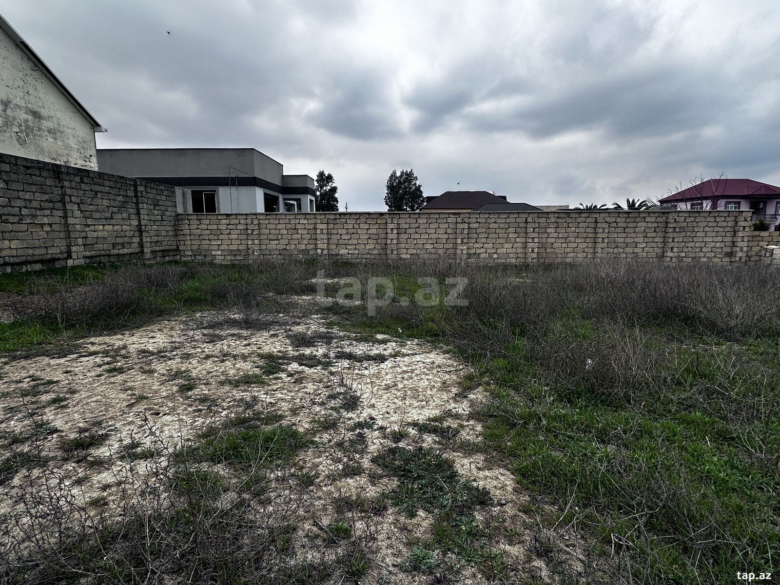 4 sot torpaq sahəsi, Novxanı qəs. (2)