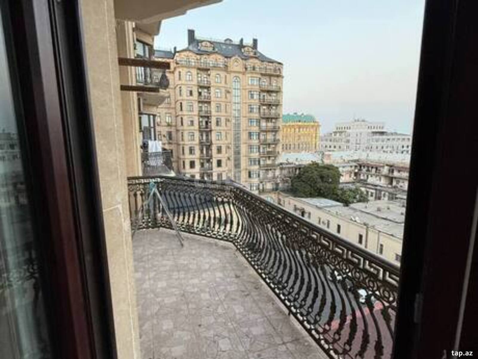 3-комн. квартира на продажу, Баку