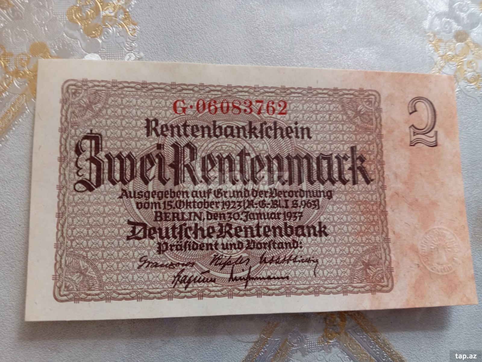 3 cü reyxin banknotu