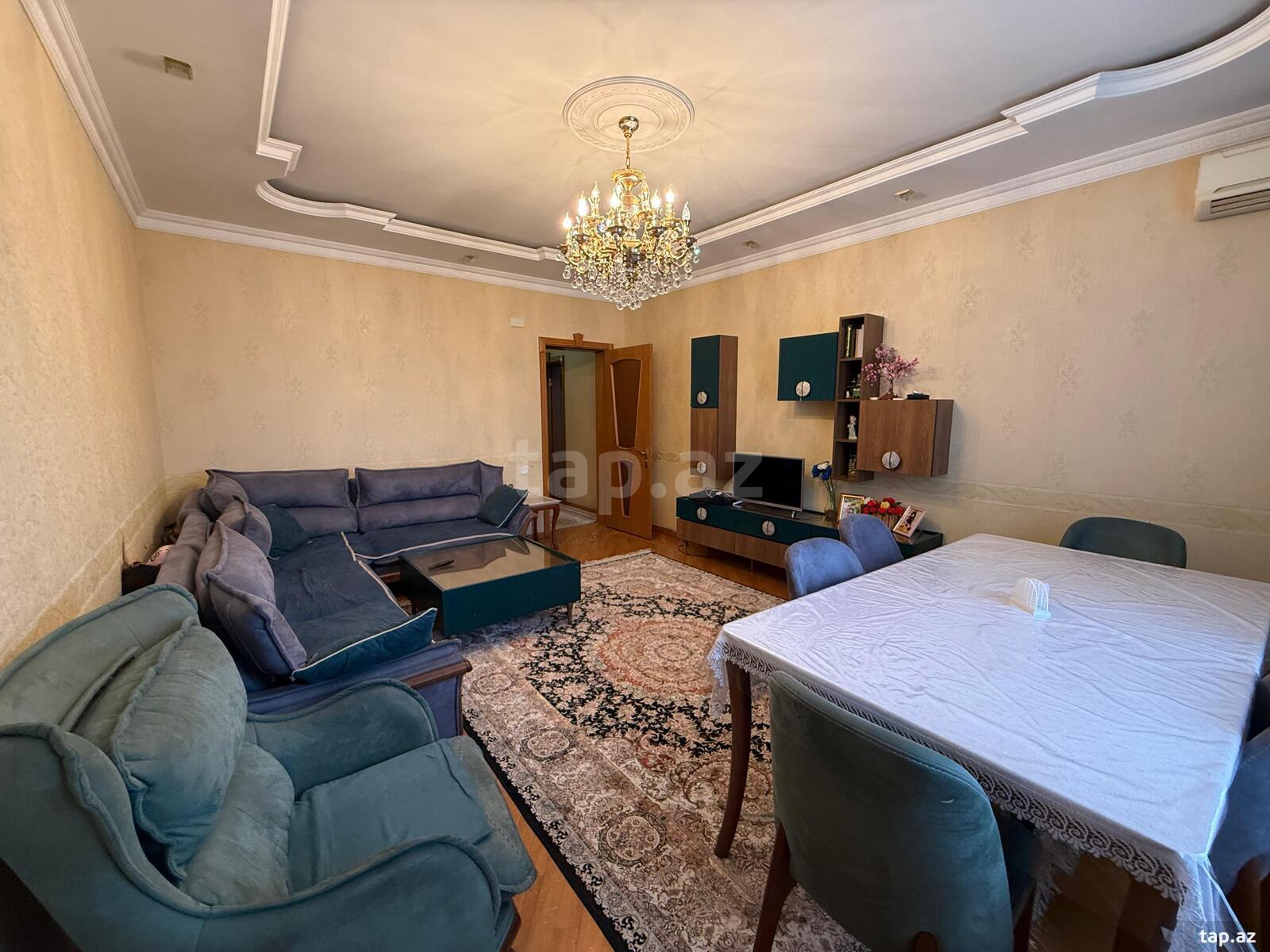 4-otaqlı yeni tikili, Mir Cəlal küç., 140 m²