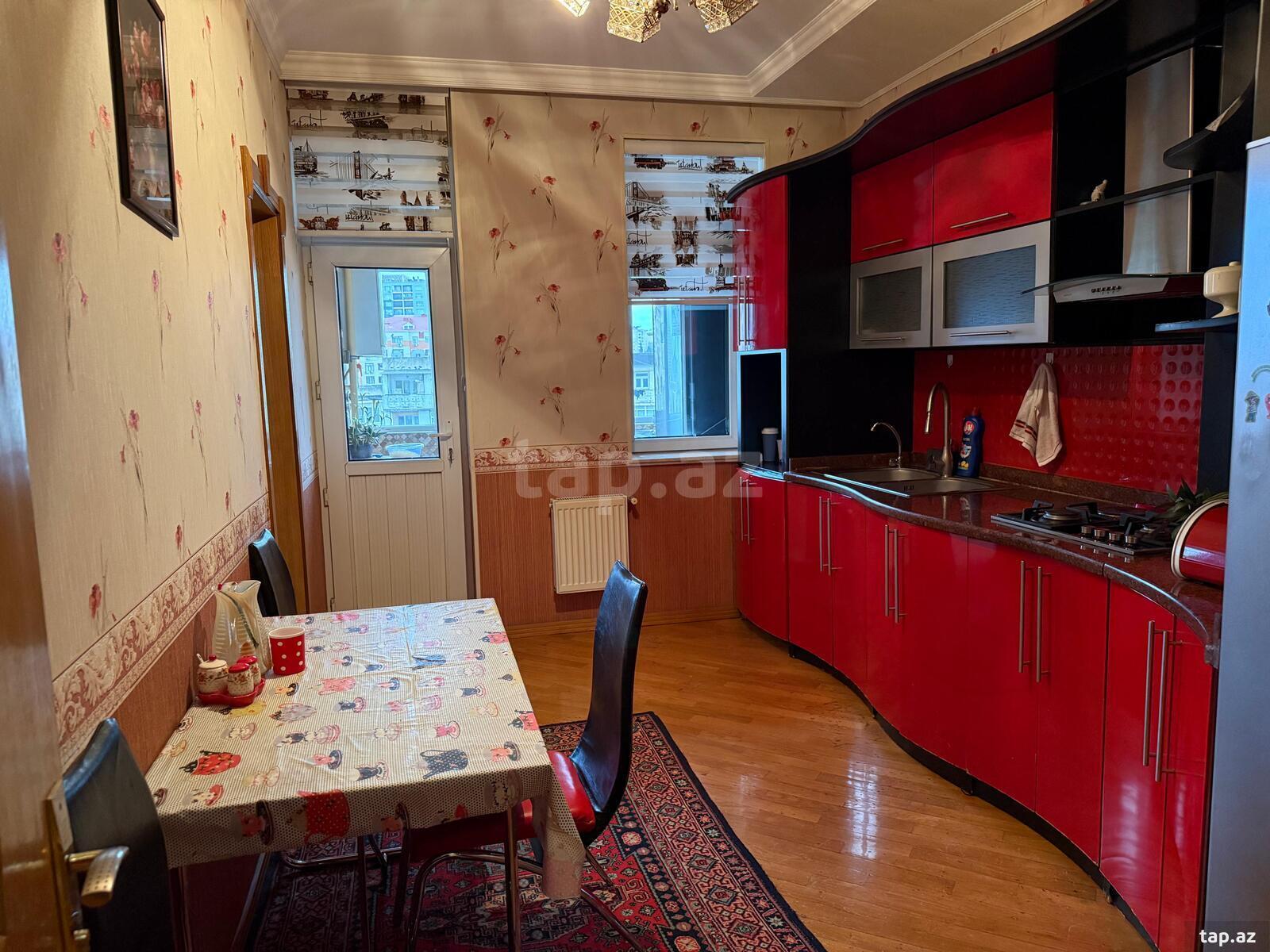 4-otaqlı yeni tikili, Mir Cəlal küç., 140 m² (17)