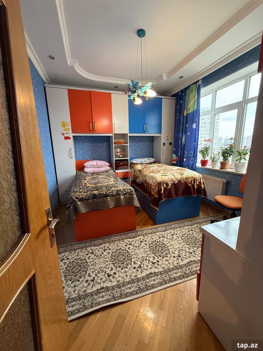 4-otaqlı yeni tikili, Mir Cəlal küç., 140 m² (13)