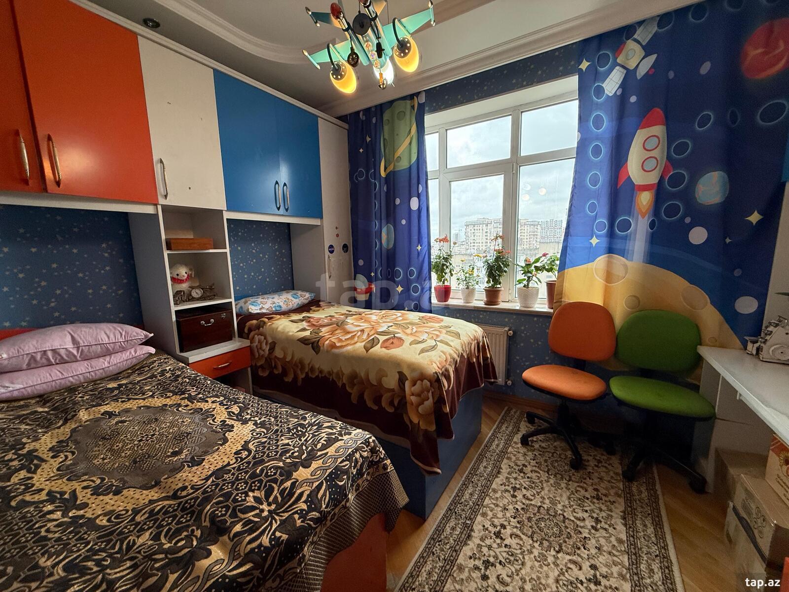 4-otaqlı yeni tikili, Mir Cəlal küç., 140 m² (14)