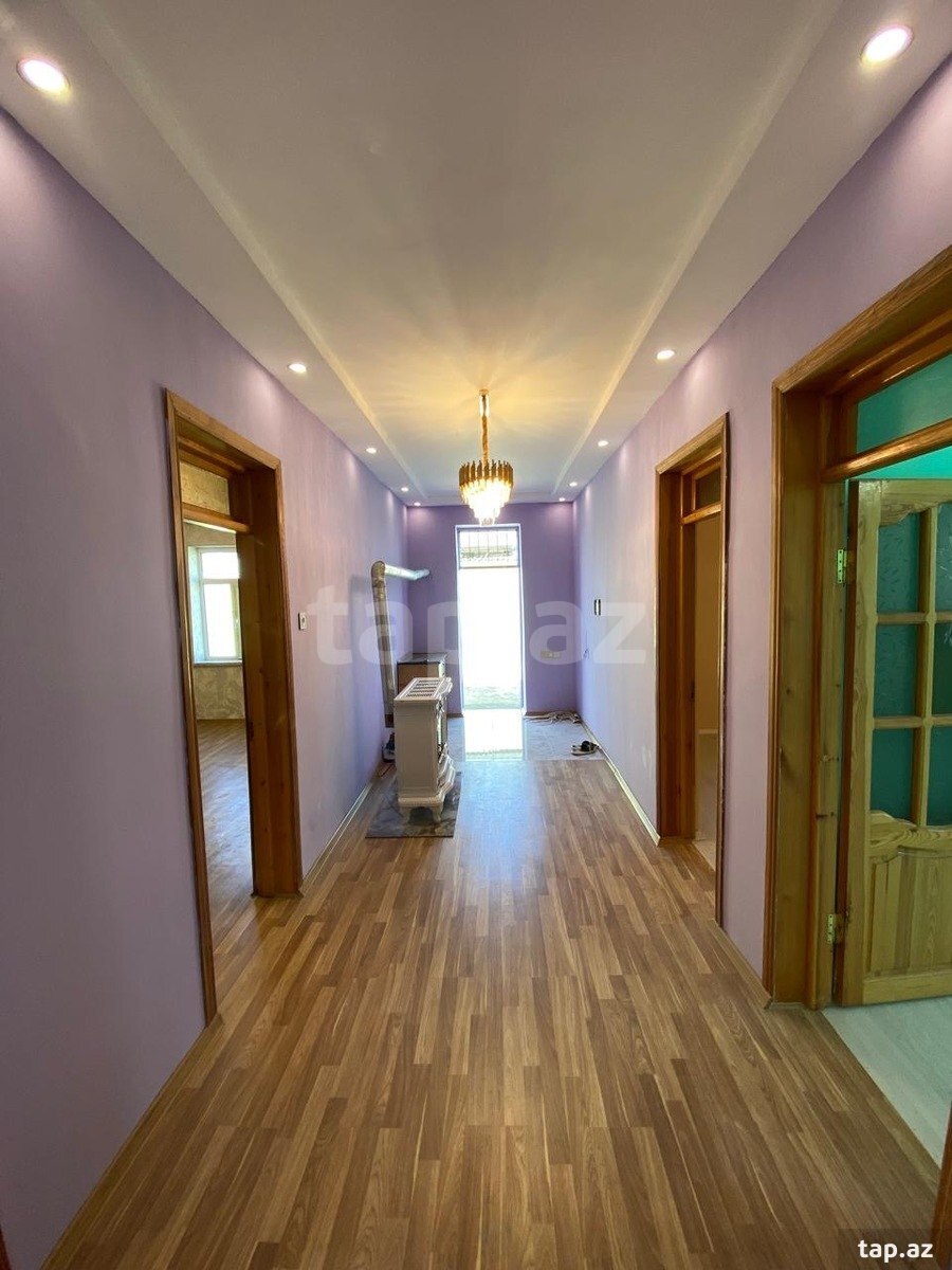 Həyət evi, Binə qəs. (2)