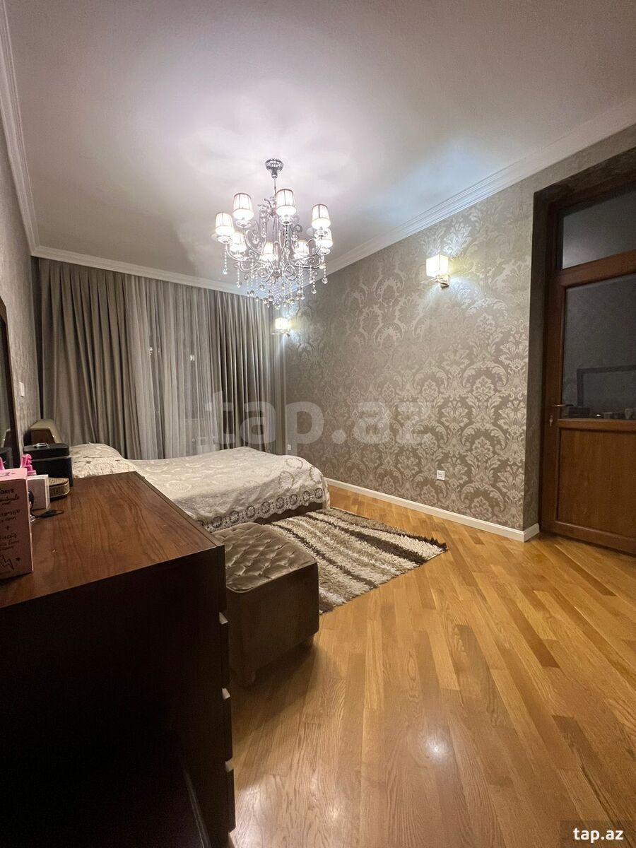 3-otaqlı yeni tikili, Moskva pr.3168, 140 m²