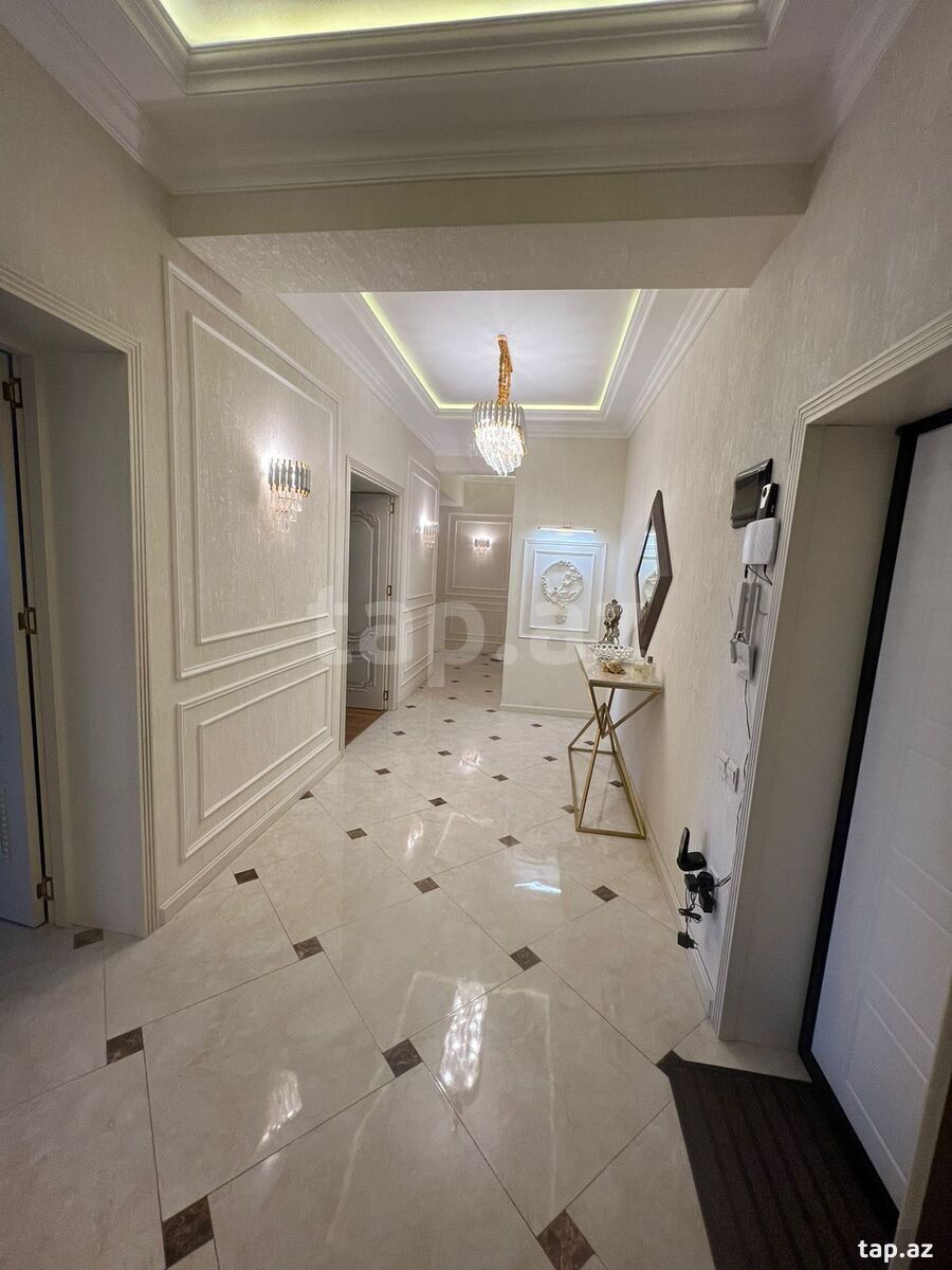 3-otaqlı yeni tikili, Moskva pr.3168, 140 m²