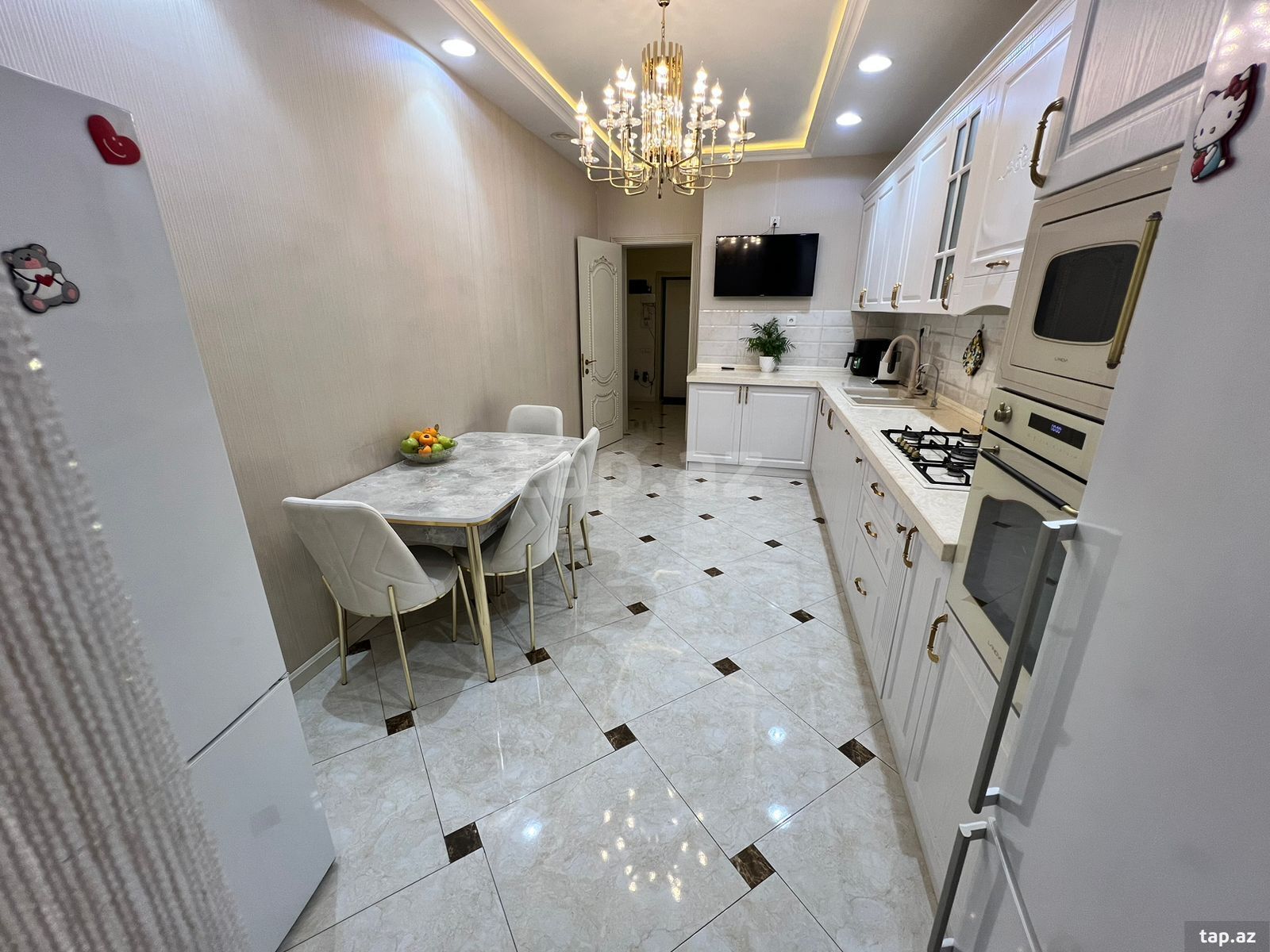 3-otaqlı yeni tikili, Moskva pr.3168, 140 m²