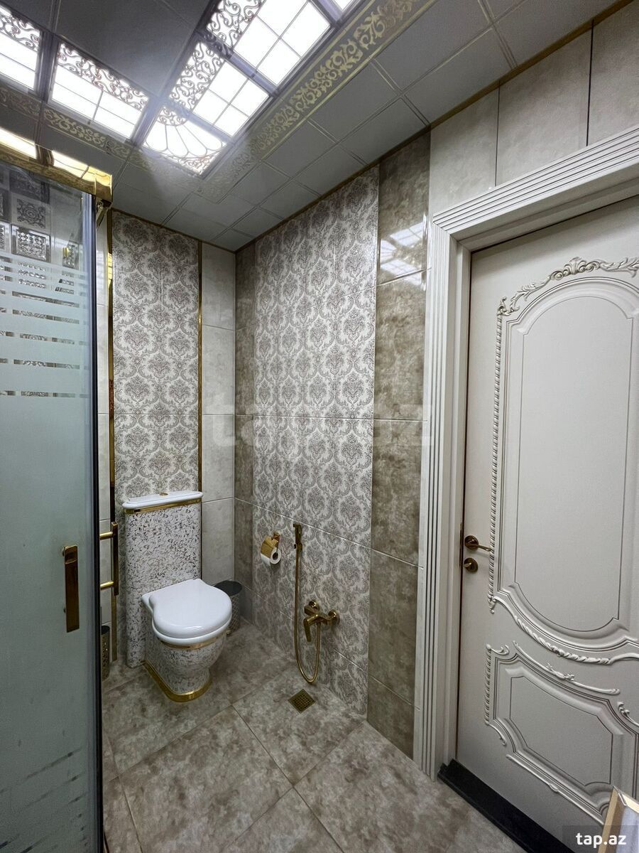 3-otaqlı yeni tikili, Moskva pr.3168, 140 m²