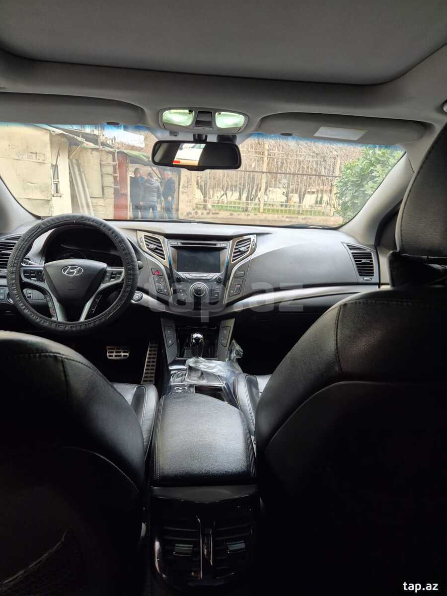 Hyundai i40, 2012 il (23)