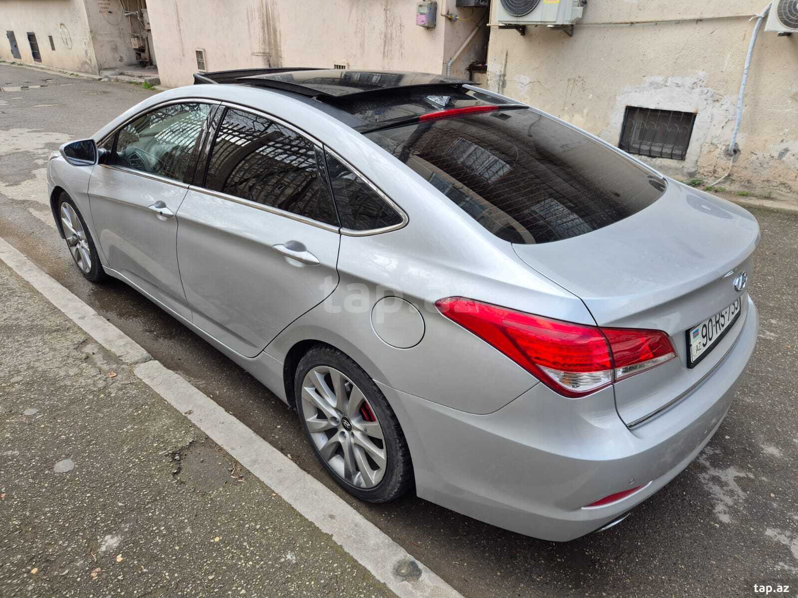 Hyundai i40, 2012 il (11)