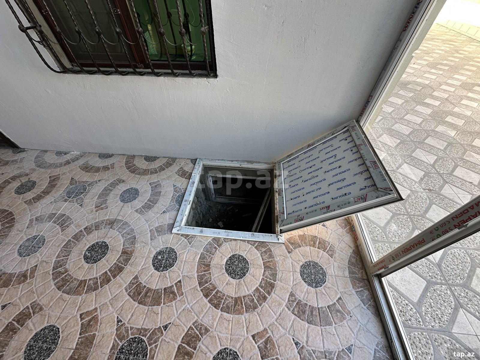 Bağ evi, Novxanı qəs. (10)