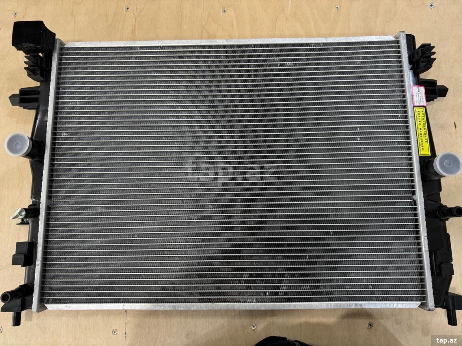 Changan Uni-T su radiatoru