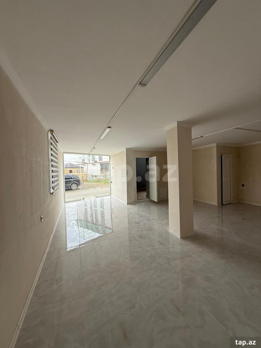 Həyət evi, Akim Abbasov küç. (10)