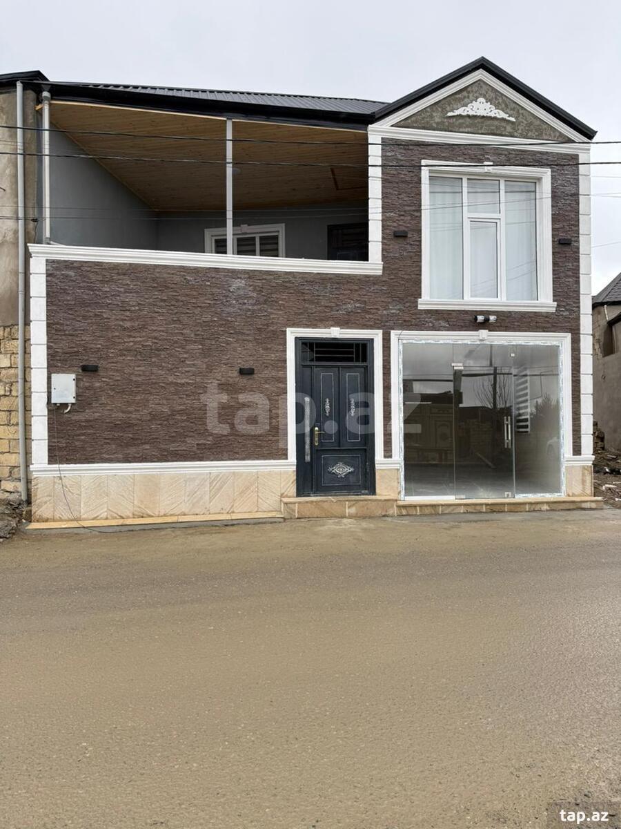 Həyət evi, Akim Abbasov küç.