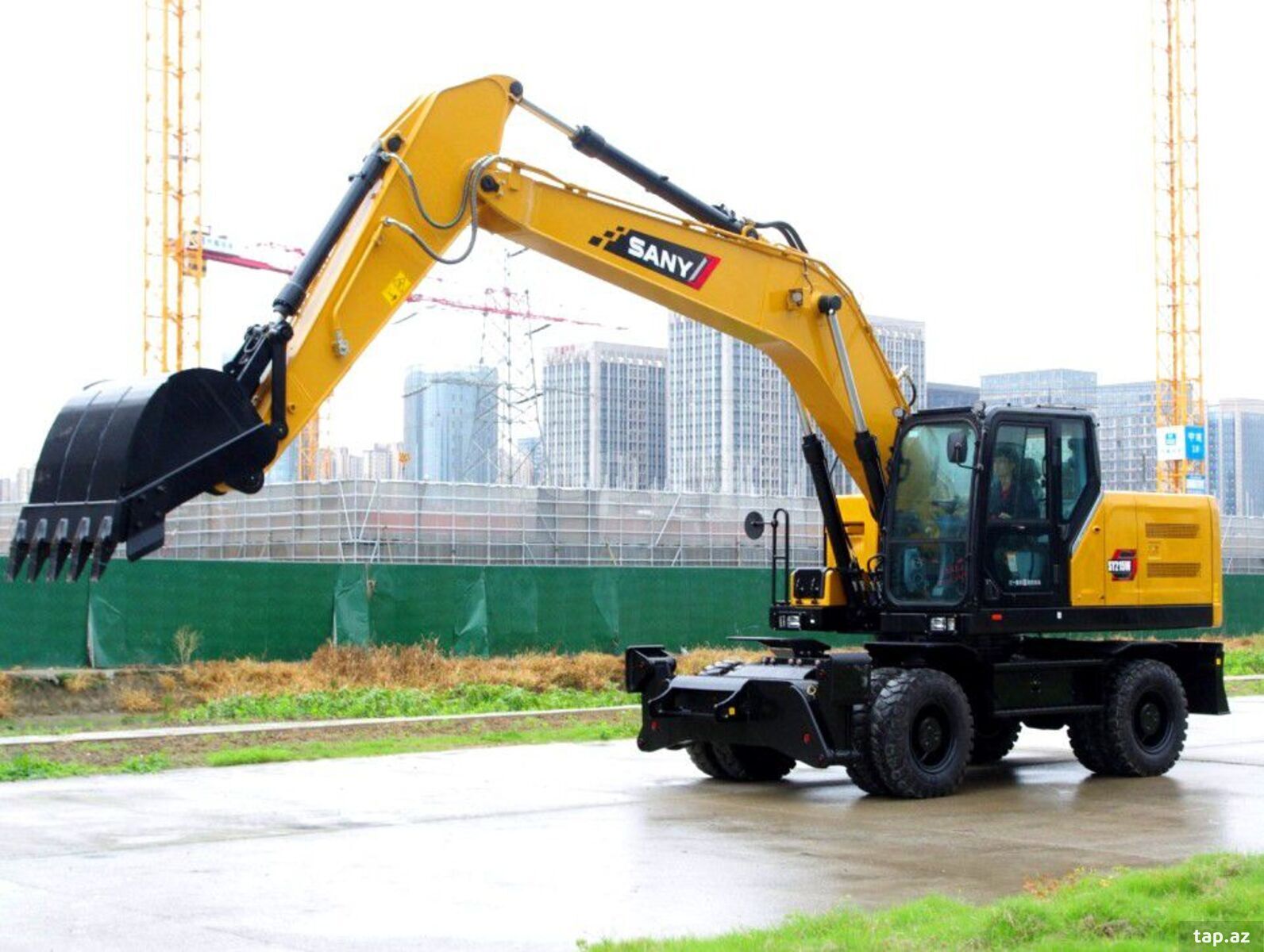 Ekskavator SY215W, 2026 il
