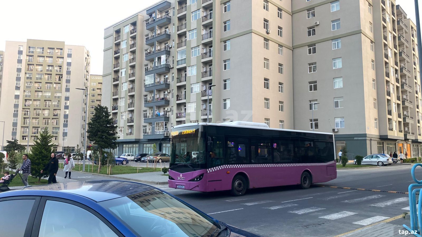 4-otaqlı yeni tikili, Müstəqillik küç., 117 m²