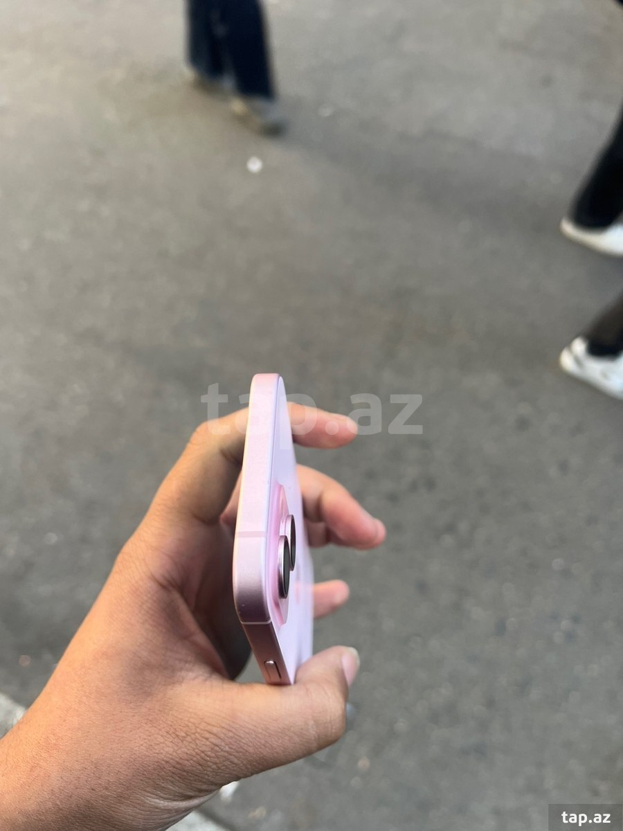 Apple iPhone 15 Pink 256GB/6GB (4)