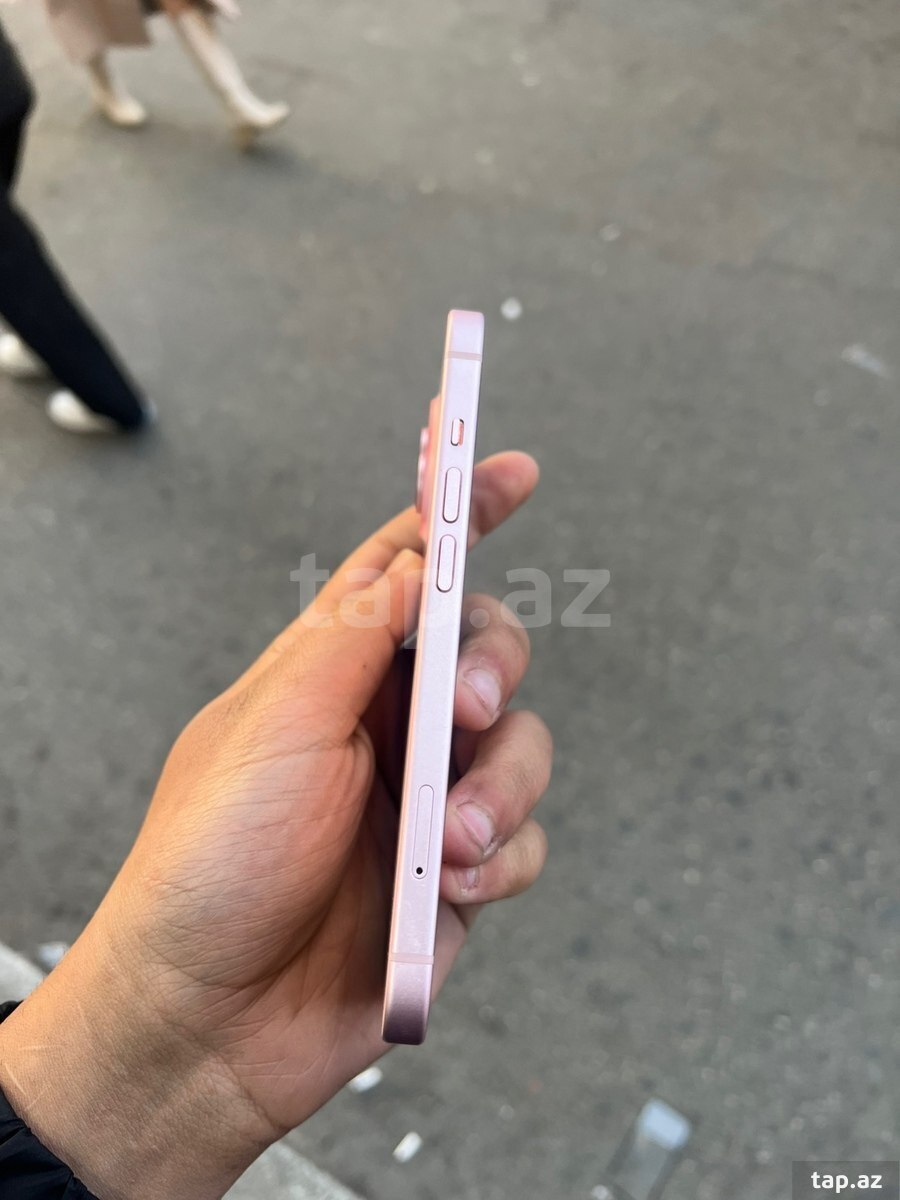 Apple iPhone 15 Pink 256GB/6GB (3)