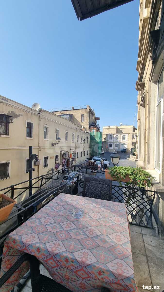 2-otaqlı mənzil kirayə verilir, İçəri şəhər m., 75 m² (7)