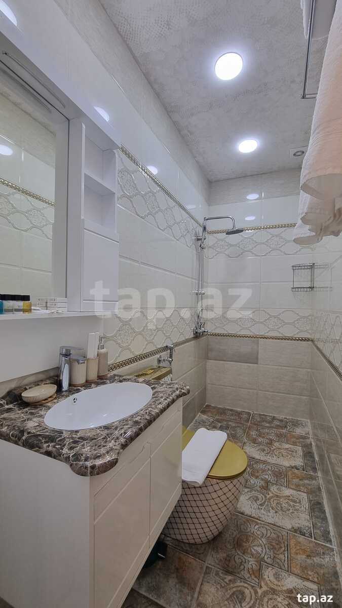 2-otaqlı mənzil kirayə verilir, İçəri şəhər m., 75 m² (10)