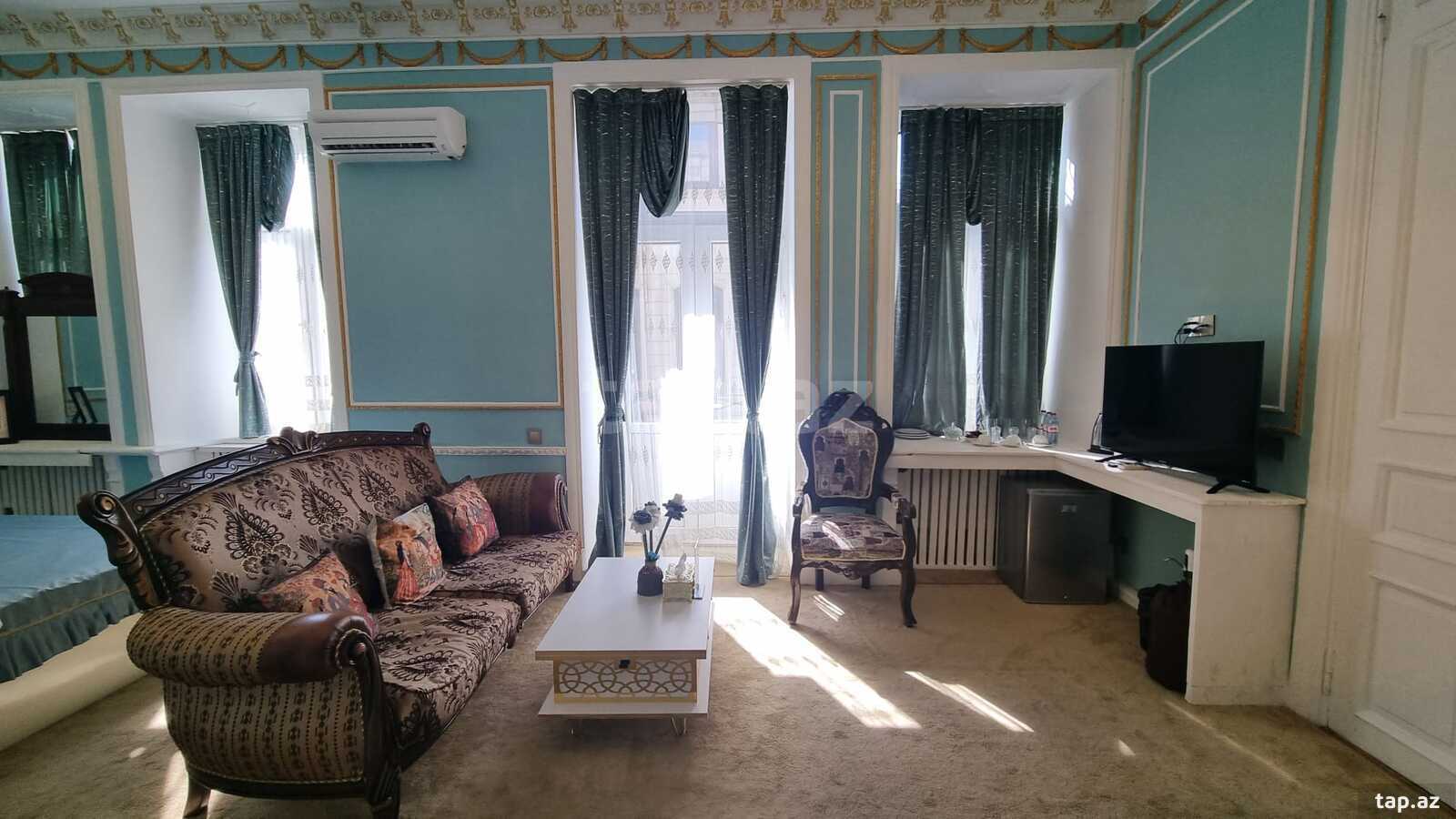 2-otaqlı mənzil kirayə verilir, İçəri şəhər m., 75 m² (17)