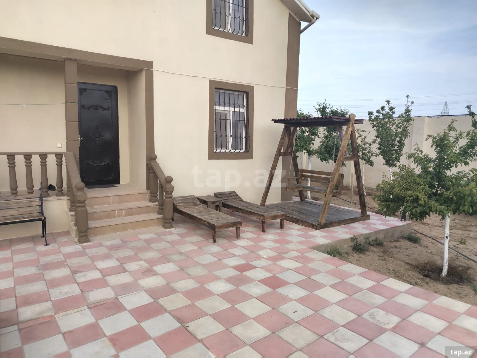 Bağ evi kirayə verilir, Qala qəs. (6)