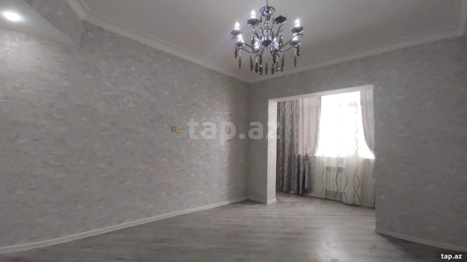 4-otaqlı mənzil, Yeni Yasamal qəs., 100 m²