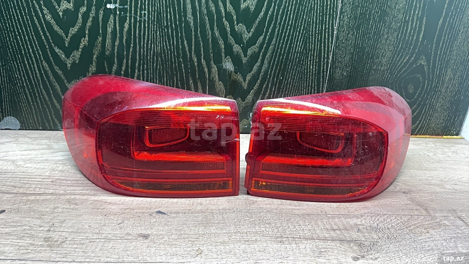 Volkswagen Touareg original stopu