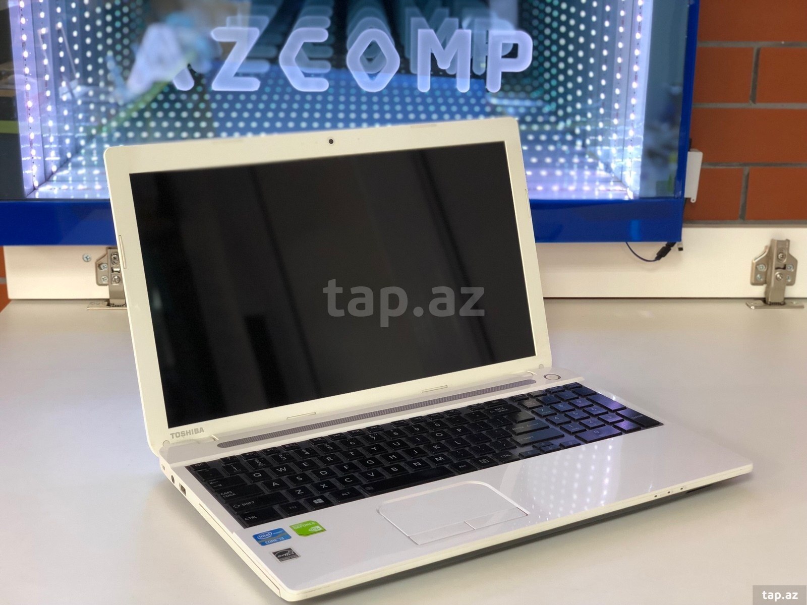 Toshiba noutbuku