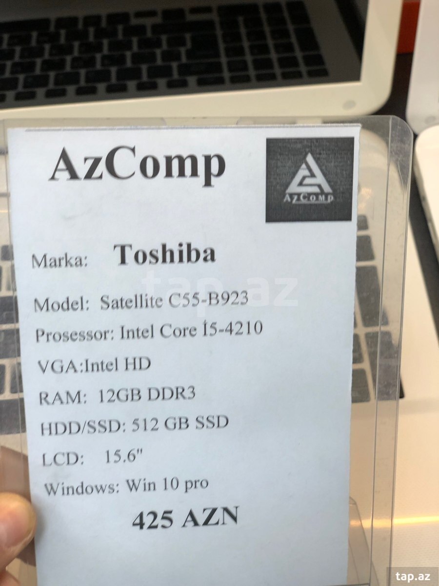 Noutbuk Toshiba (4)