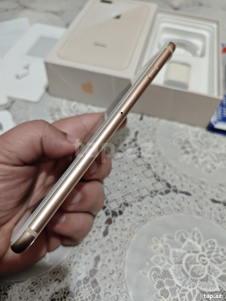 Apple iPhone 8 Plus Gold 64GB (5)