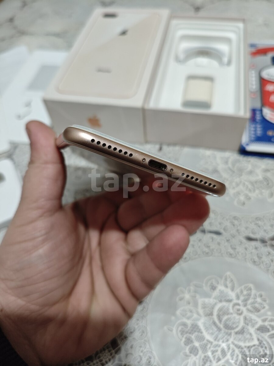 Apple iPhone 8 Plus Gold 64GB (7)
